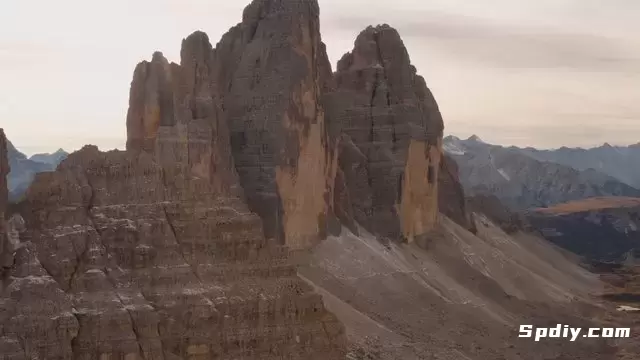 山顶的自然风景视频素材