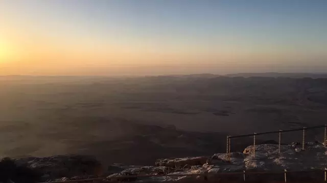 一片空旷的沙漠日出日落航拍延时摄影视频素材插图
