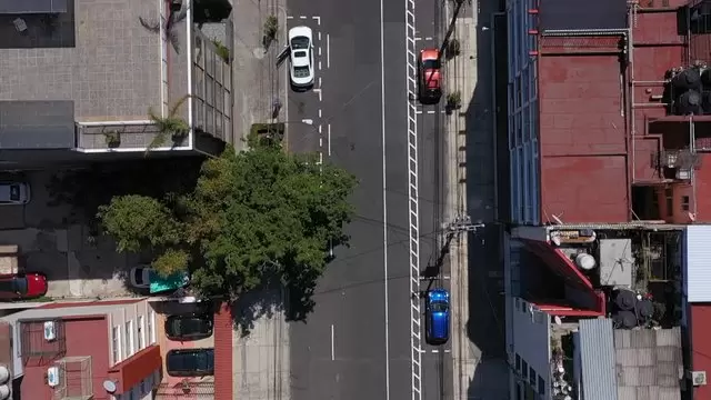 墨西哥城的空荡街道航拍视频素材插图