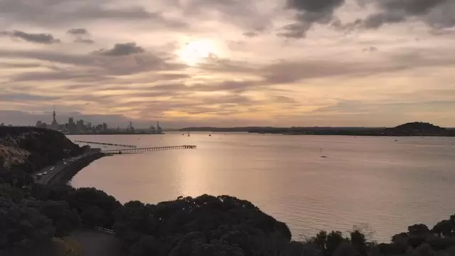 新西兰奥克兰的日落航拍视频素材