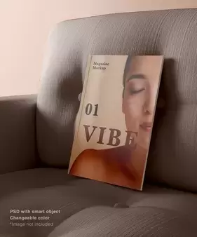沙发上逼真的杂志封面设计样机 [psd]免费下载